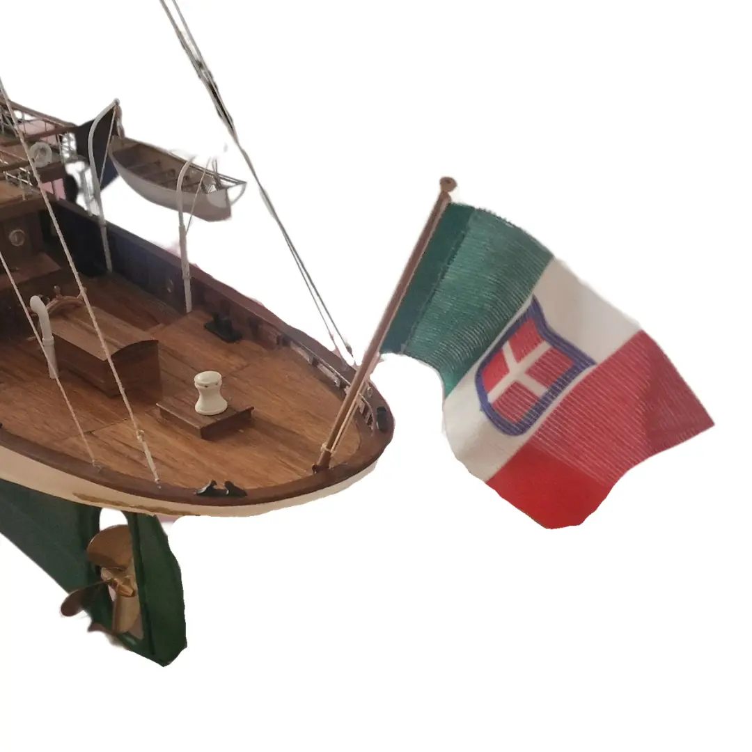 Bandiera per modelli di navi in legno