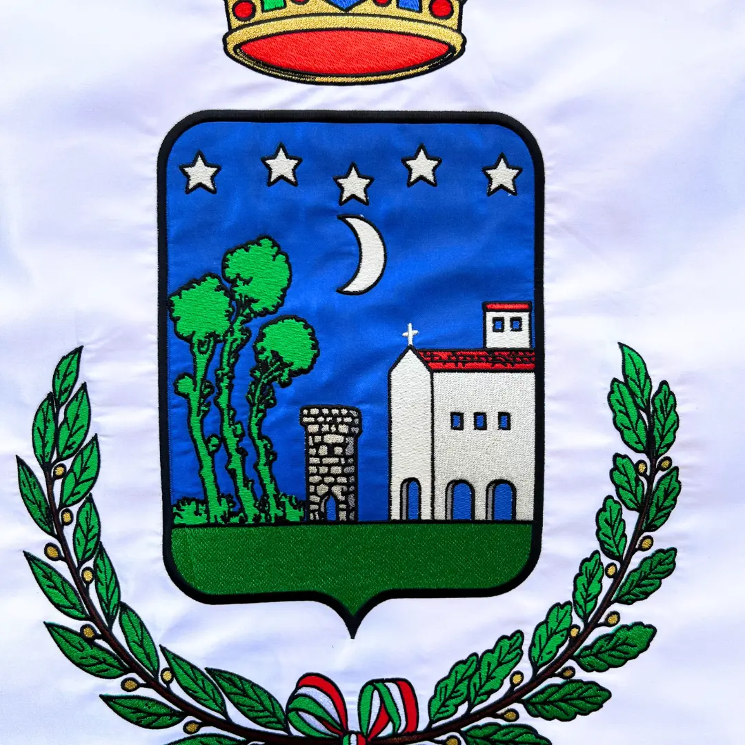 Gonfalone ricamato - immagine 6